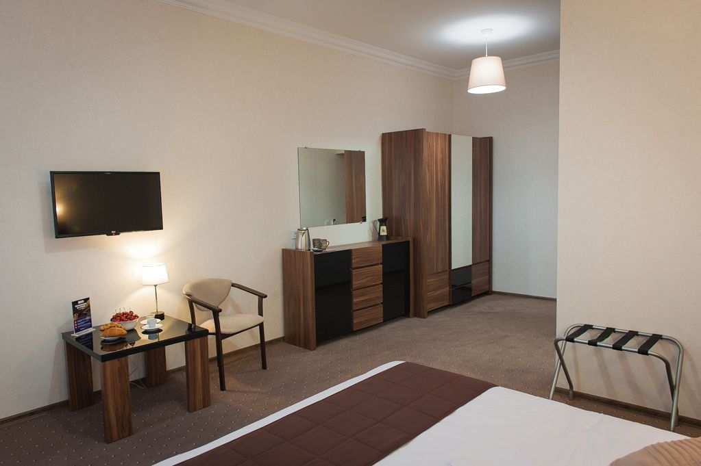Noname Hotel Odessa 客房 照片