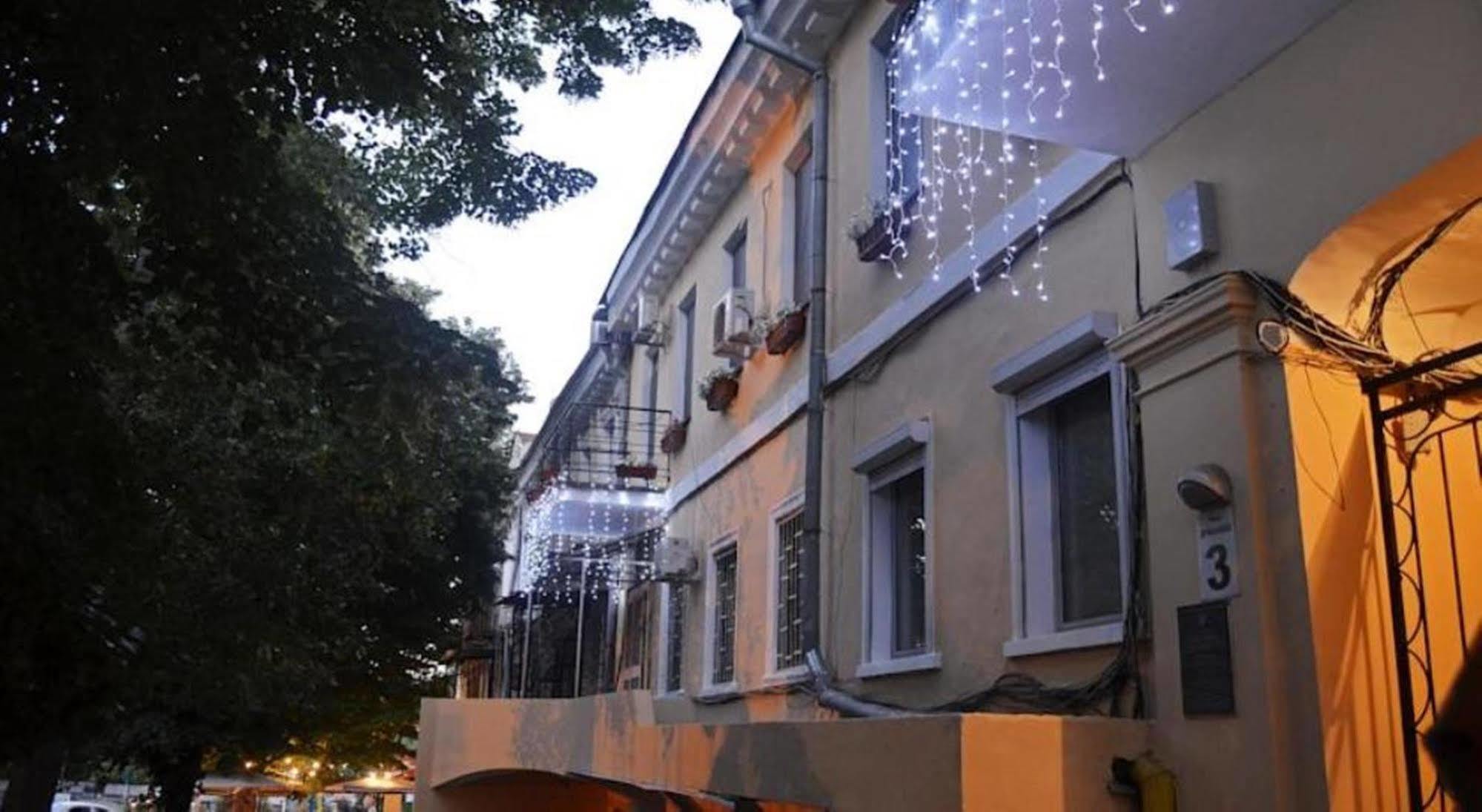 Noname Hotel Odessa 外观 照片