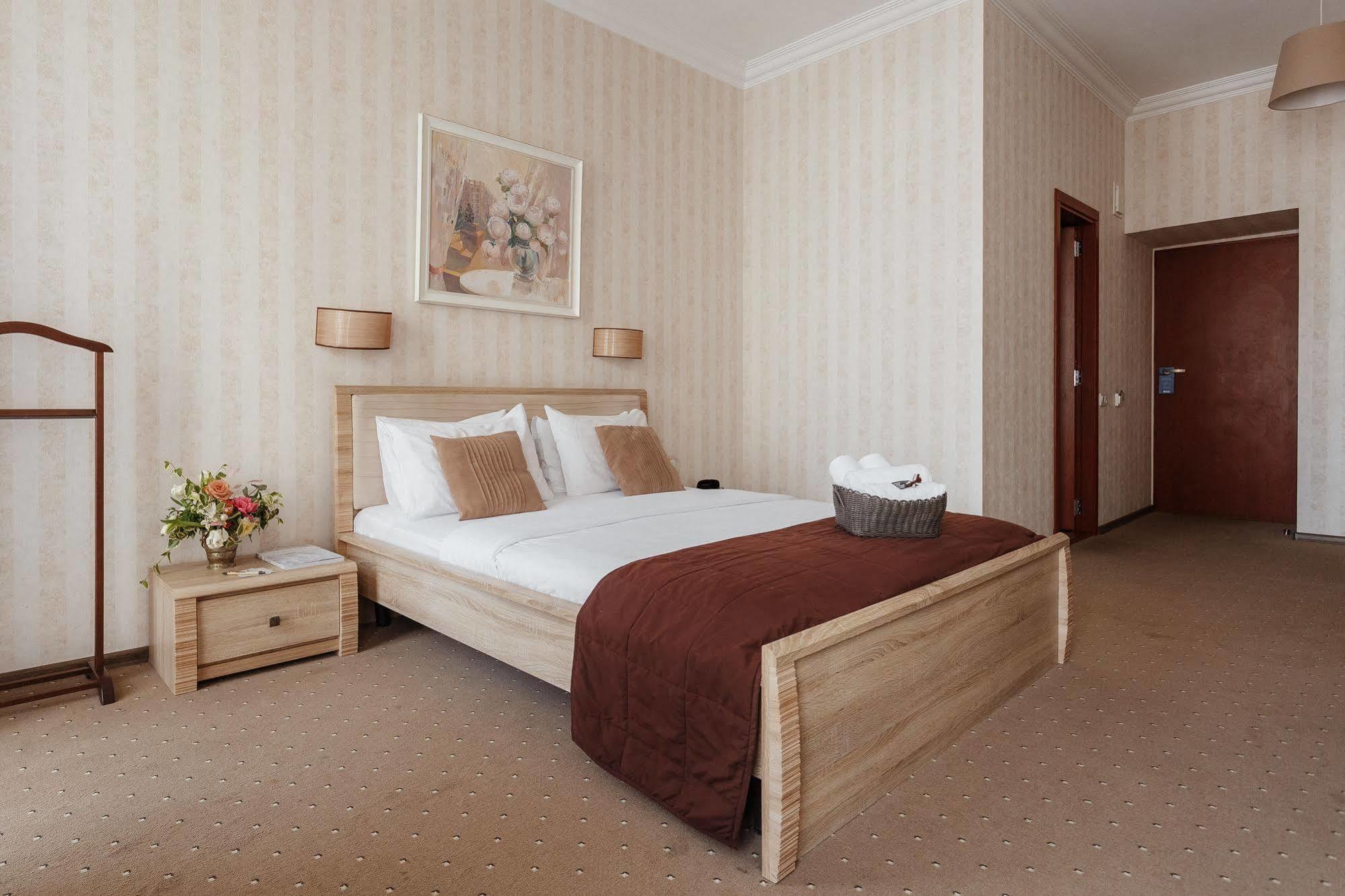 Noname Hotel Odessa 外观 照片