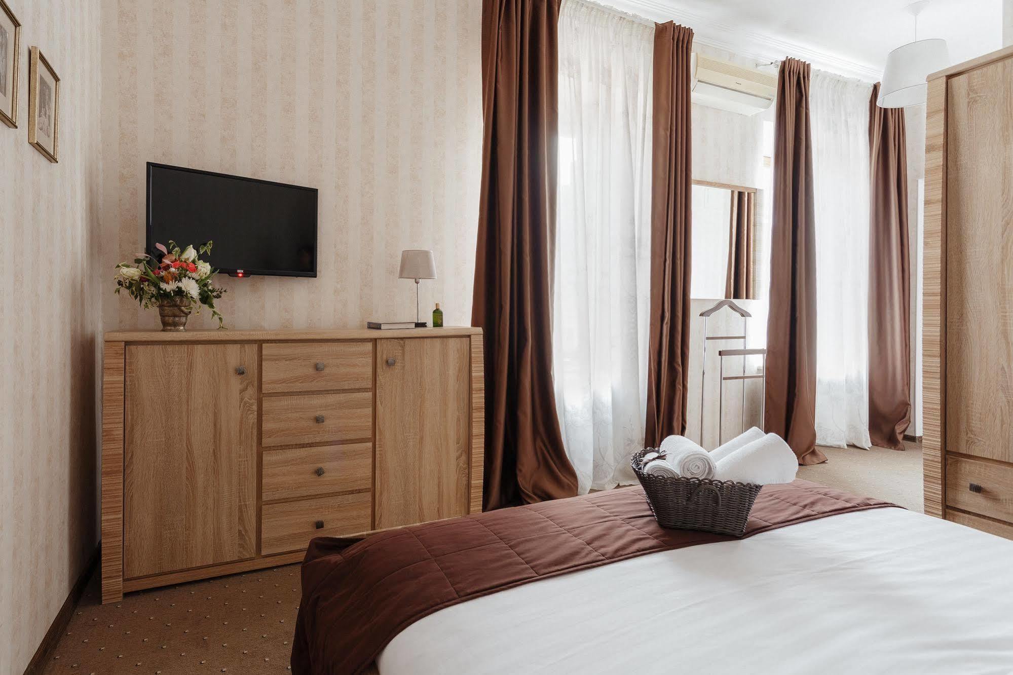 Noname Hotel Odessa 外观 照片